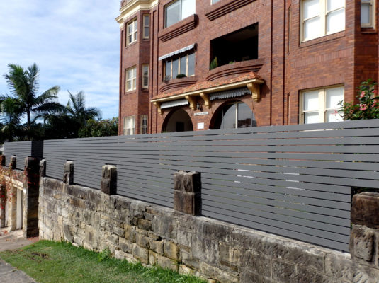 Yarraville Fence Sprayed Finish4